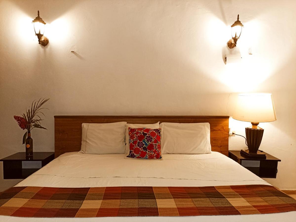 Casa De Los Pajaros - B&B Valladolid  Ngoại thất bức ảnh