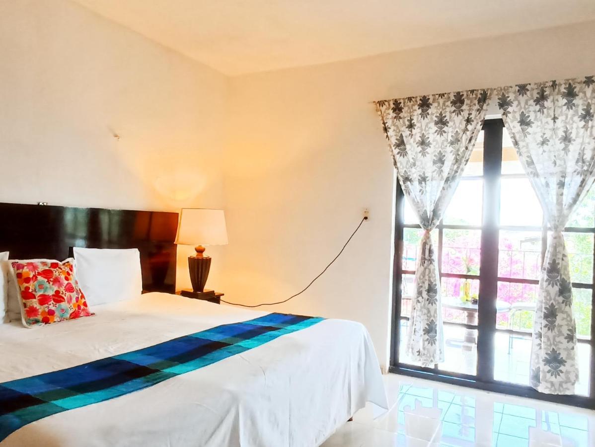 Casa De Los Pajaros - B&B Valladolid  Ngoại thất bức ảnh